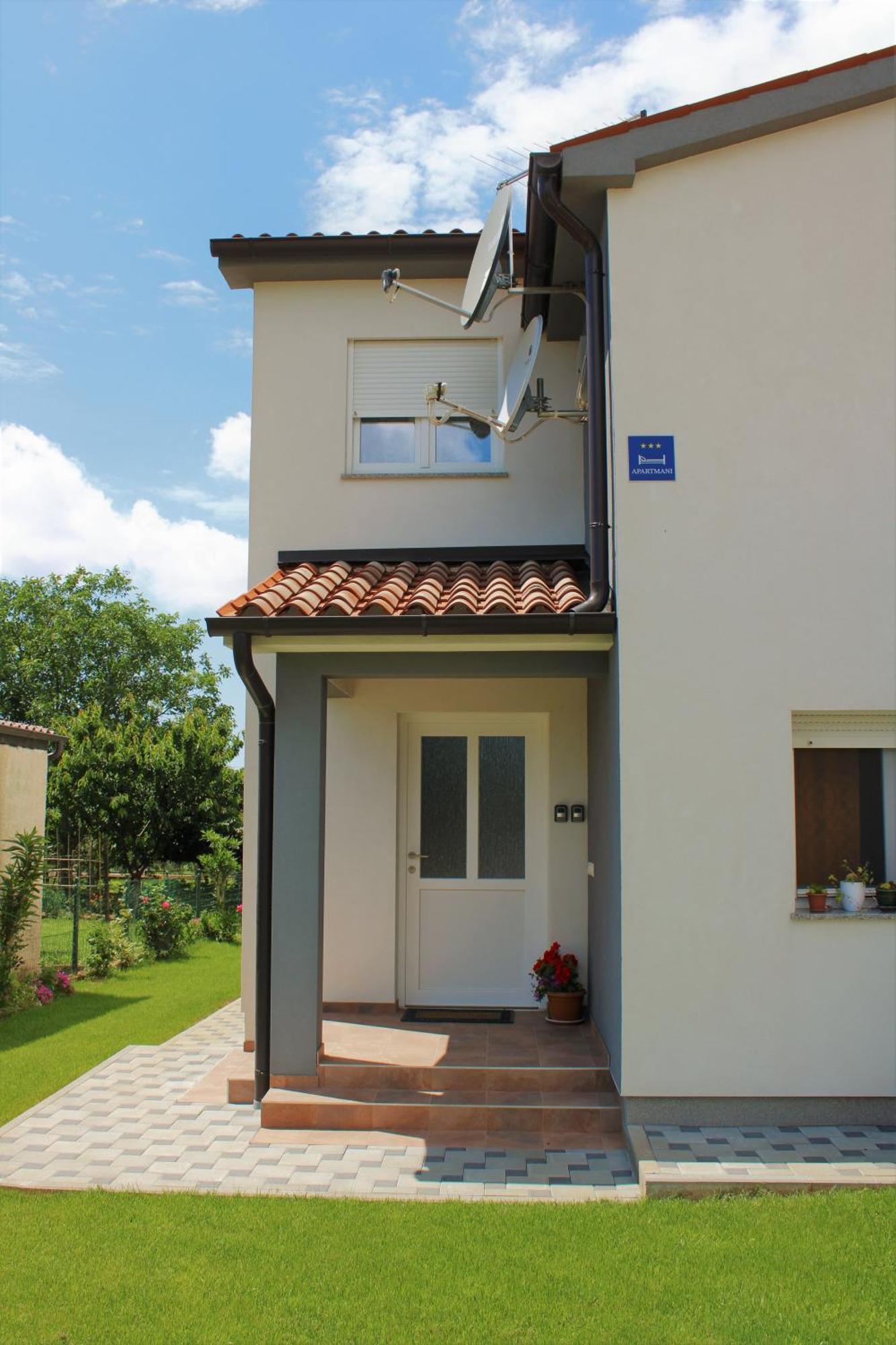 Apartments Nelle Pula Exterior photo